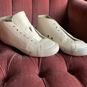 Seavees Mid/hi Top Off-White Sneakers